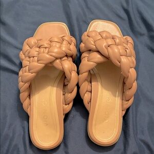 Vionic Kalina braided sandals - NWOT